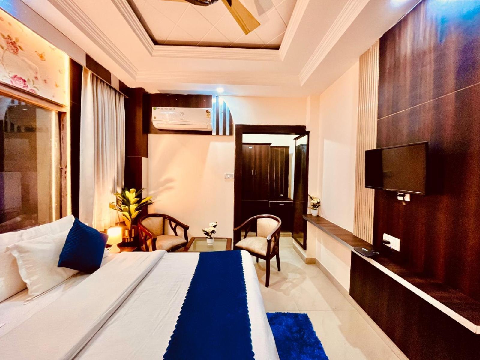 Hotel Ramawati Near Ganga Ghat Haridwār Esterno foto